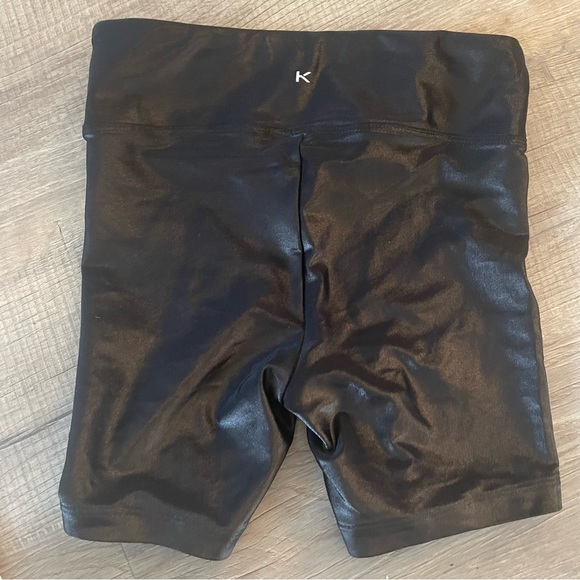 Slalom High Rise Infinity Short - Picture 5 of 6